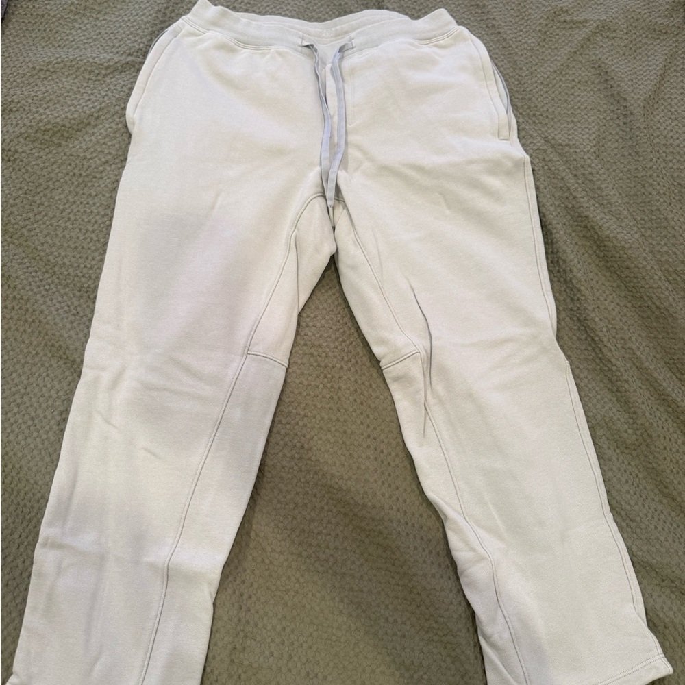 lululemon athletica Men's Cream Drawstring Joggers